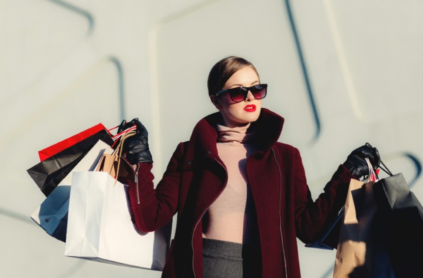 customer shopping